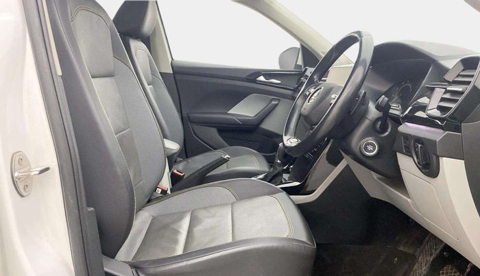 2021 Skoda KUSHAQ STYLE 1.0L TSI AT, Petrol, Automatic, 88,531 km, Right Side Front Door Cabin