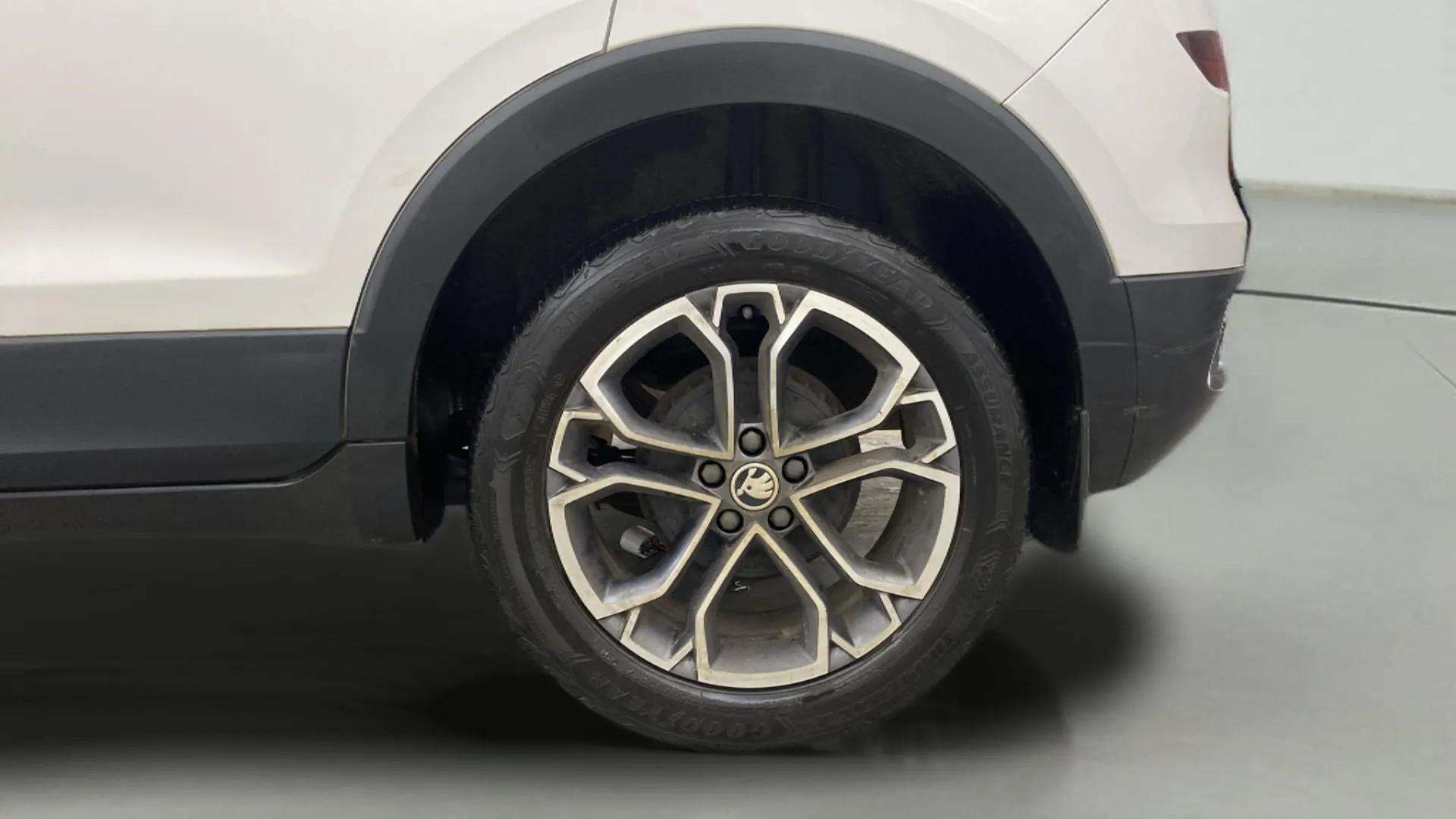 LHS-Rear-Wheel-17