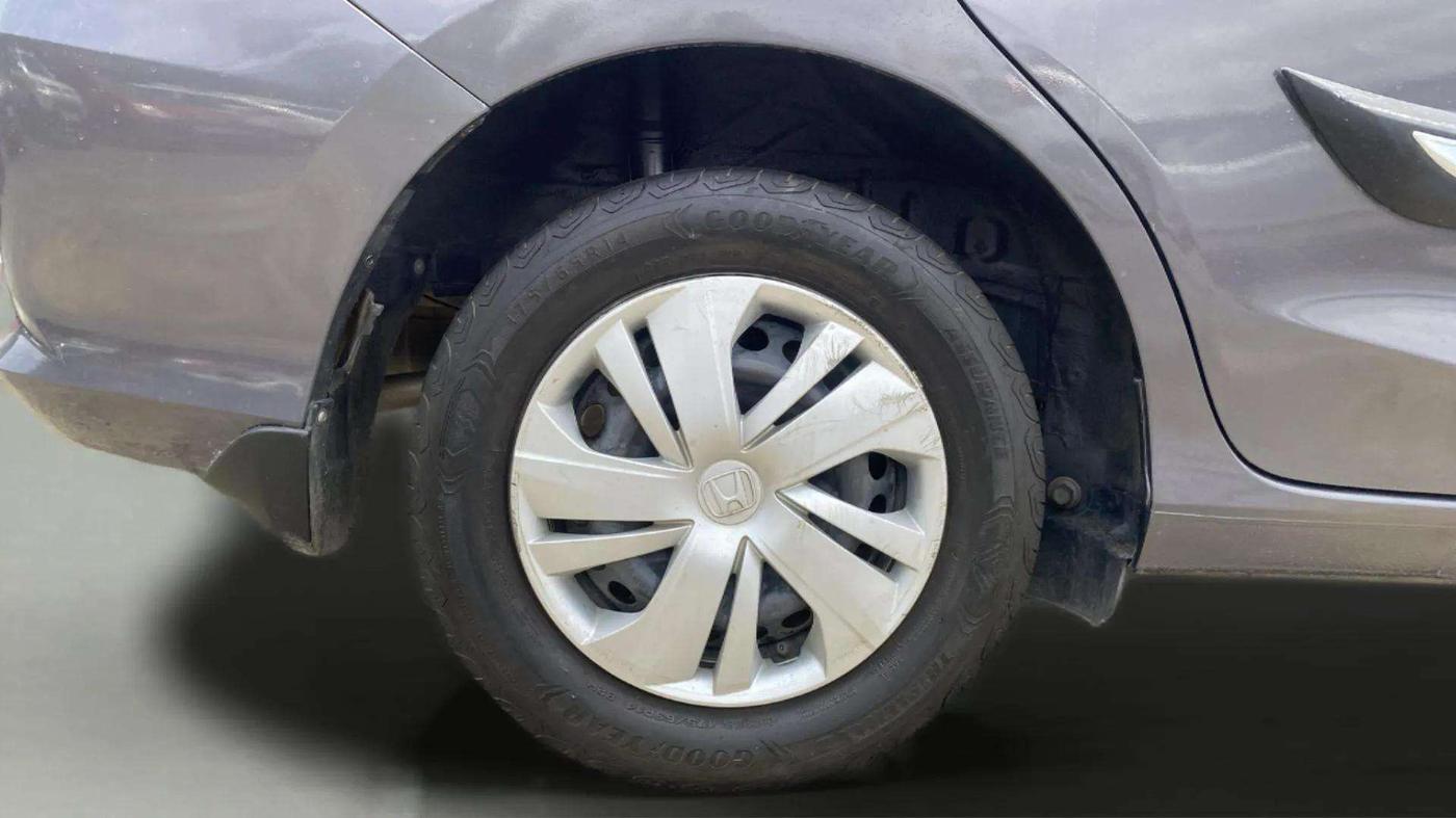 2020 Honda Amaze 1.2L I-VTEC S, Petrol, Manual, 75,691 km, Right Rear Wheel