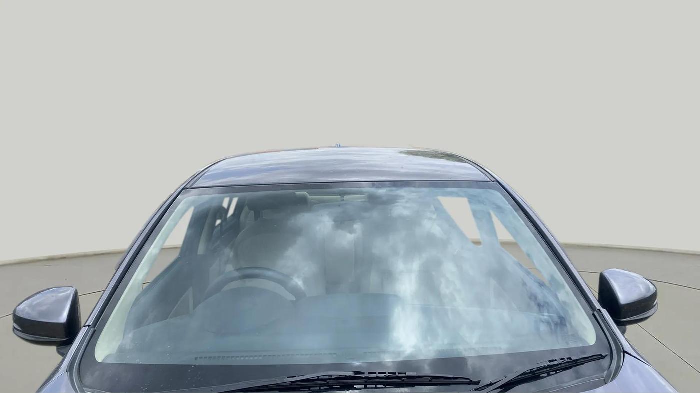 2020 Honda Amaze 1.2L I-VTEC S, Petrol, Manual, 75,691 km, Front Windshield