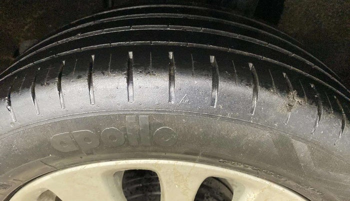 2016 Maruti Baleno ZETA PETROL 1.2, Petrol, Manual, 20,028 km, Right Rear Tyre Tread