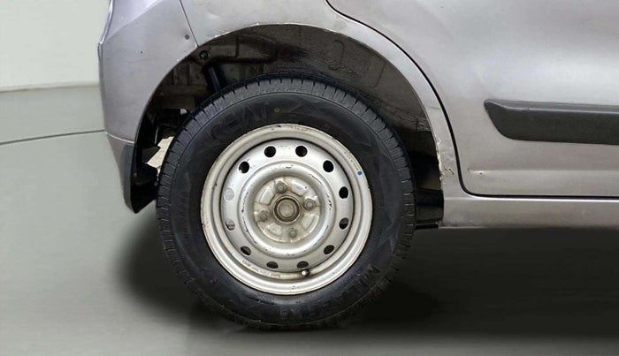 2013 Maruti Wagon R 1.0 LXI CNG, CNG, Manual, 63,394 km, Right Rear Wheel