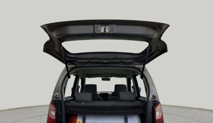 2013 Maruti Wagon R 1.0 LXI CNG, CNG, Manual, 63,394 km, Boot Door Open