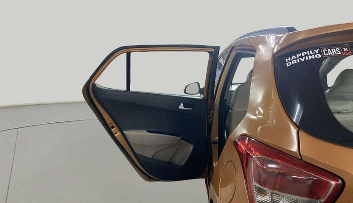 2015 Hyundai Grand i10 ASTA AT 1.2 KAPPA VTVT, CNG, Automatic, 59,041 km, LHS Rear Door