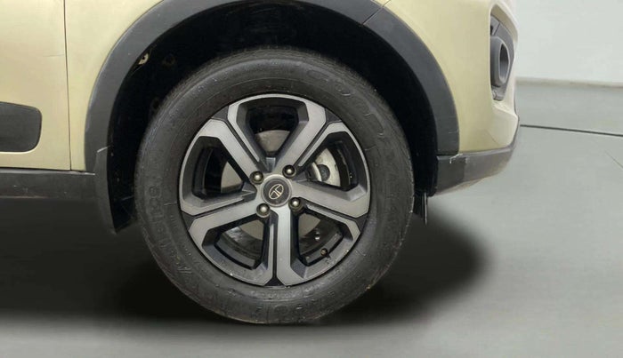 2023 Tata NEXON XZA PLUS LUX SUNROOF KAZIRANGA PETROL, Petrol, Automatic, 42,682 km, Right Front Wheel