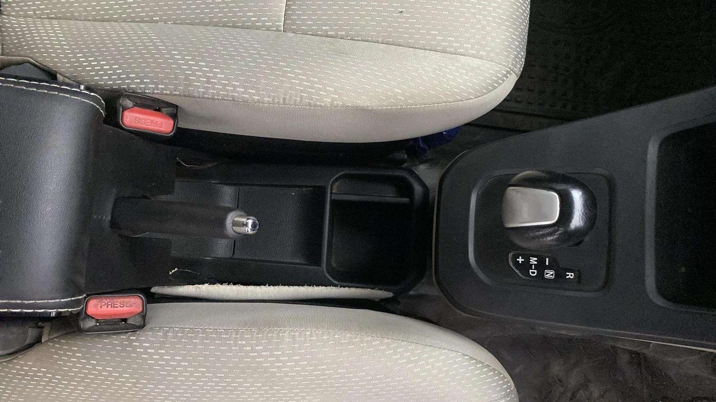 2019 Maruti New Wagon-R VXI 1.2 AMT, Petrol, Automatic, 53,082 km, Gear Lever