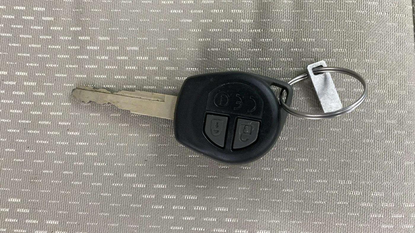 2019 Maruti New Wagon-R VXI 1.2 AMT, Petrol, Automatic, 53,082 km, Key Close Up