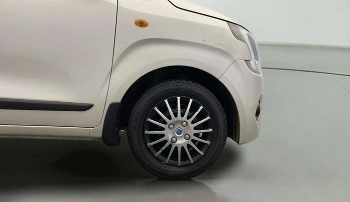 2019 Maruti New Wagon-R VXI 1.2 AMT, Petrol, Automatic, 53,082 km, Right Front Wheel