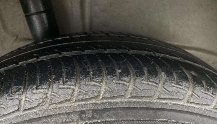 2019 Maruti New Wagon-R VXI 1.2 AMT, Petrol, Automatic, 53,082 km, Right Rear Tyre Tread
