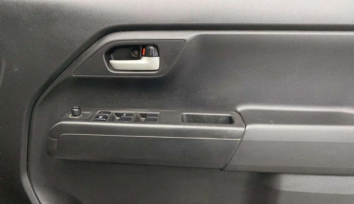 2019 Maruti New Wagon-R VXI 1.2 AMT, Petrol, Automatic, 53,082 km, Driver Side Door Panels Control