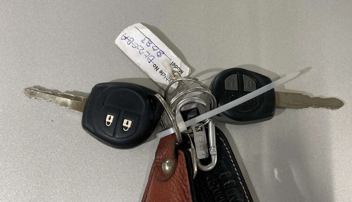 2019 Maruti Dzire VXI, Petrol, Manual, 26,160 km, Key Close Up