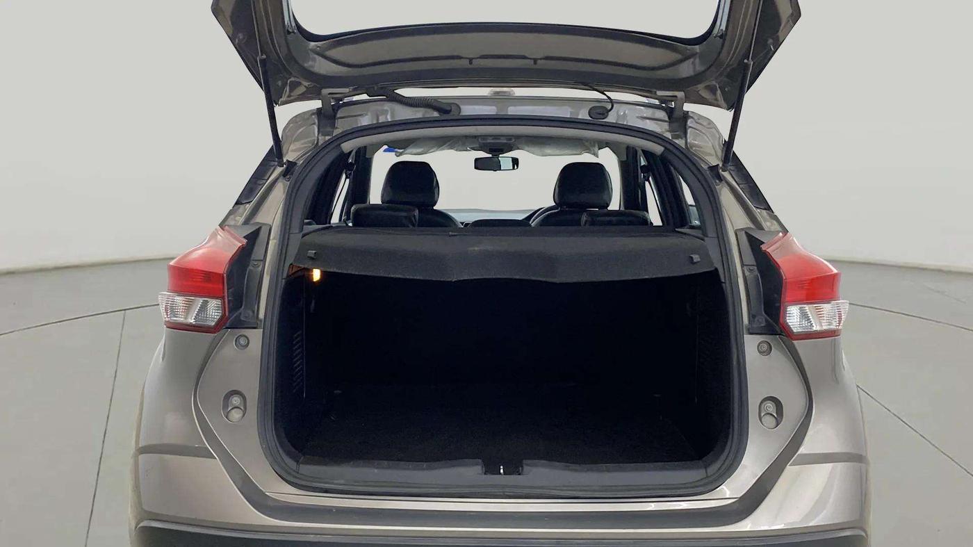 2019 Nissan Kicks XV 1.5, Petrol, Manual, 54,575 km, Boot Open Zoomed View