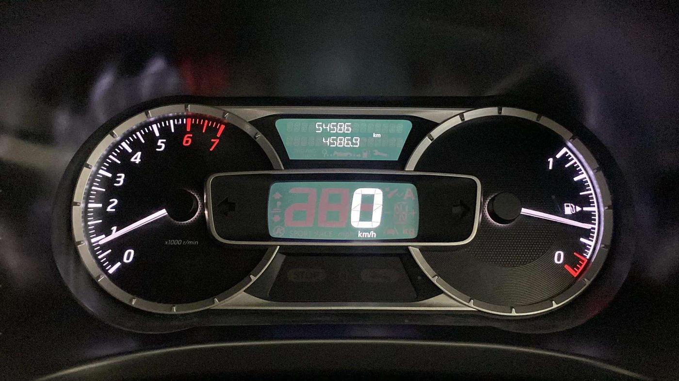 2019 Nissan Kicks XV 1.5, Petrol, Manual, 54,575 km, Odometer Image