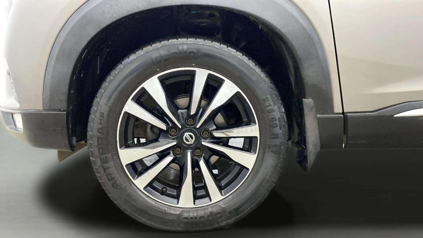 2019 Nissan Kicks XV 1.5, Petrol, Manual, 54,575 km, Left Front Wheel