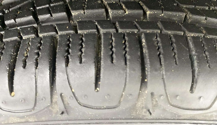 2018 Jeep Compass LIMITED 1.4 PETROL AT, Petrol, Automatic, 85,630 km, Left Front Tyre Tread