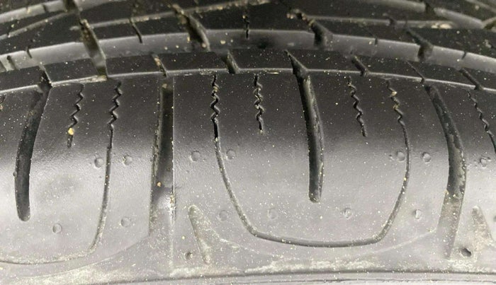 2018 Jeep Compass LIMITED 1.4 PETROL AT, Petrol, Automatic, 85,630 km, Right Rear Tyre Tread