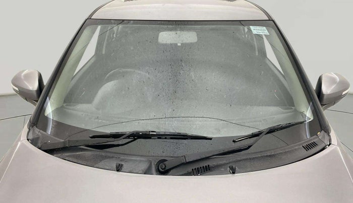 2015 Maruti Swift VXI, Petrol, Manual, 64,800 km, Front Windshield