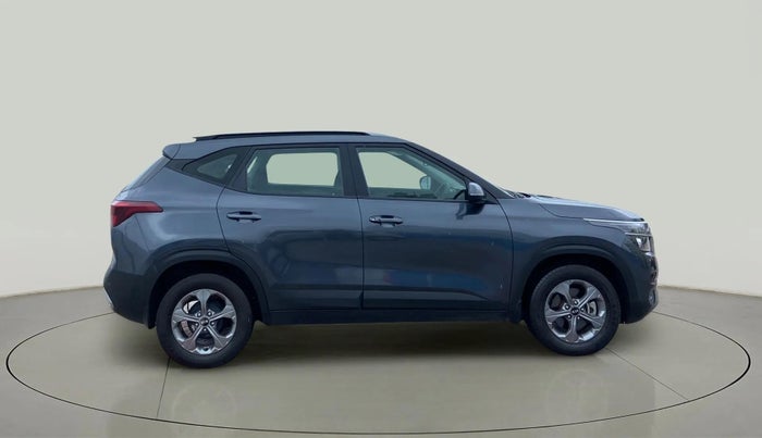 2020 KIA SELTOS HTK PLUS 1.5, Petrol, Manual, 31,323 km, Right Side View