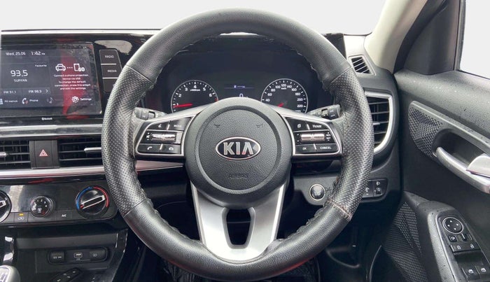 2020 KIA SELTOS HTK PLUS 1.5, Petrol, Manual, 31,323 km, Steering Wheel Close Up