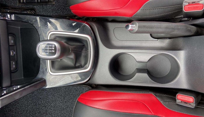2020 KIA SELTOS HTK PLUS 1.5, Petrol, Manual, 31,323 km, Gear Lever