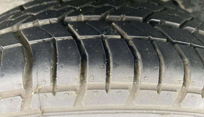 2018 Tata Tiago XZ PETROL, Petrol, Manual, 91,558 km, Right Rear Tyre Tread