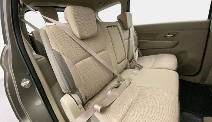 2022 Maruti Ertiga ZXI AT SHVS, Petrol, Automatic, 34,190 km, Right Side Rear Door Cabin
