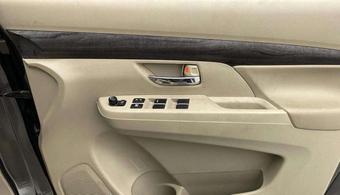2022 Maruti Ertiga ZXI AT SHVS, Petrol, Automatic, 34,190 km, Driver Side Door Panels Control