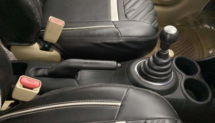 2012 Honda Brio S MT, Petrol, Manual, 54,525 km, Gear Lever
