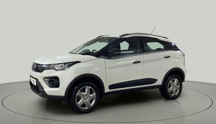 2020 Tata NEXON XM PETROL, Petrol, Manual, 72,606 km, Left Front Diagonal