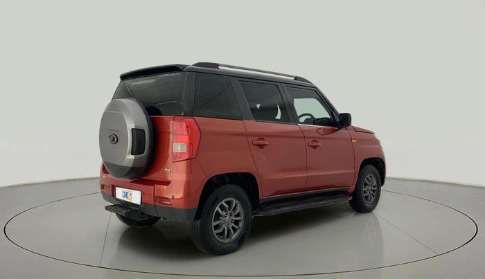 2018 Mahindra TUV300 T10 DUAL TONE, Diesel, Manual, 47,631 km, Right Back Diagonal