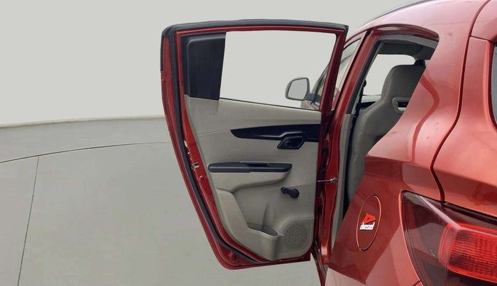 2016 Mahindra Kuv100 K2 D 6 STR, Diesel, Manual, 71,351 km, LHS Rear Door