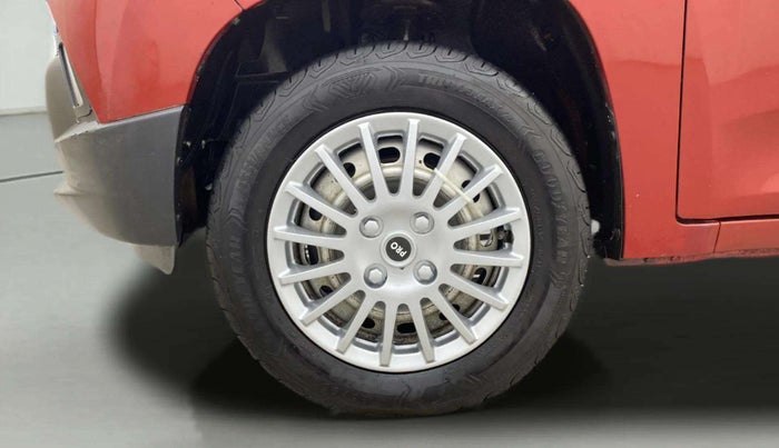 2016 Mahindra Kuv100 K2 D 6 STR, Diesel, Manual, 71,351 km, Left Front Wheel