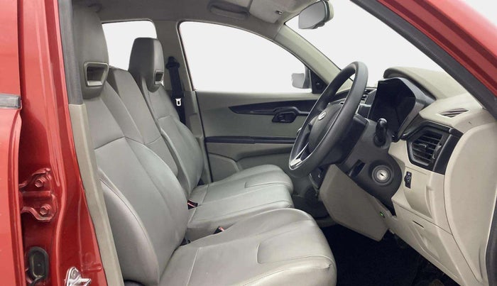 2016 Mahindra Kuv100 K2 D 6 STR, Diesel, Manual, 71,351 km, Right Side Front Door Cabin