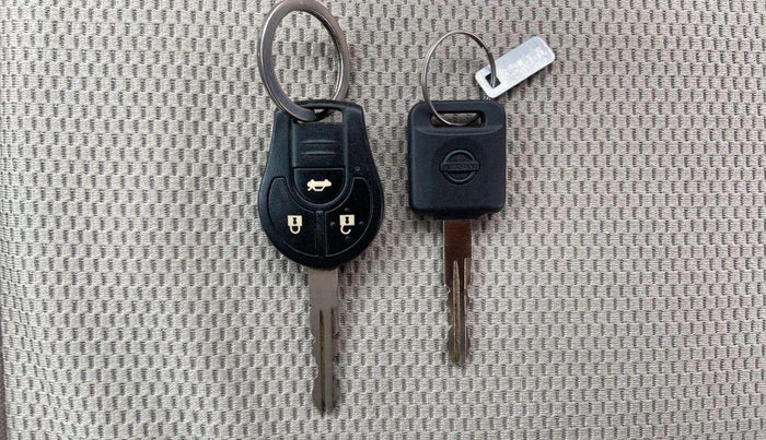 2012 Nissan Sunny XL, Petrol, Manual, 56,888 km, Key Close Up