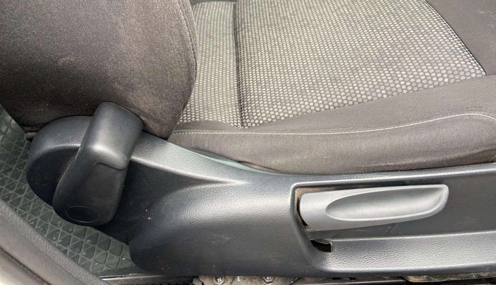 2021 Volkswagen Polo COMFORTLINE 1.0L TSI, Petrol, Manual, 36,027 km, Driver Side Adjustment Panel