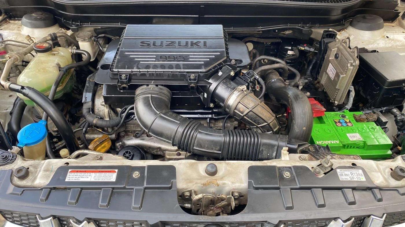 2016 Maruti Vitara Brezza VDI, Diesel, Manual, 79,918 km, Open Bonet