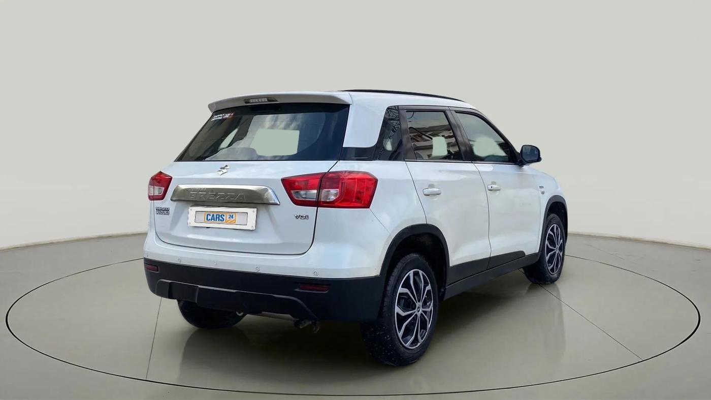 2016 Maruti Vitara Brezza VDI, Diesel, Manual, 79,918 km, Right Back Diagonal