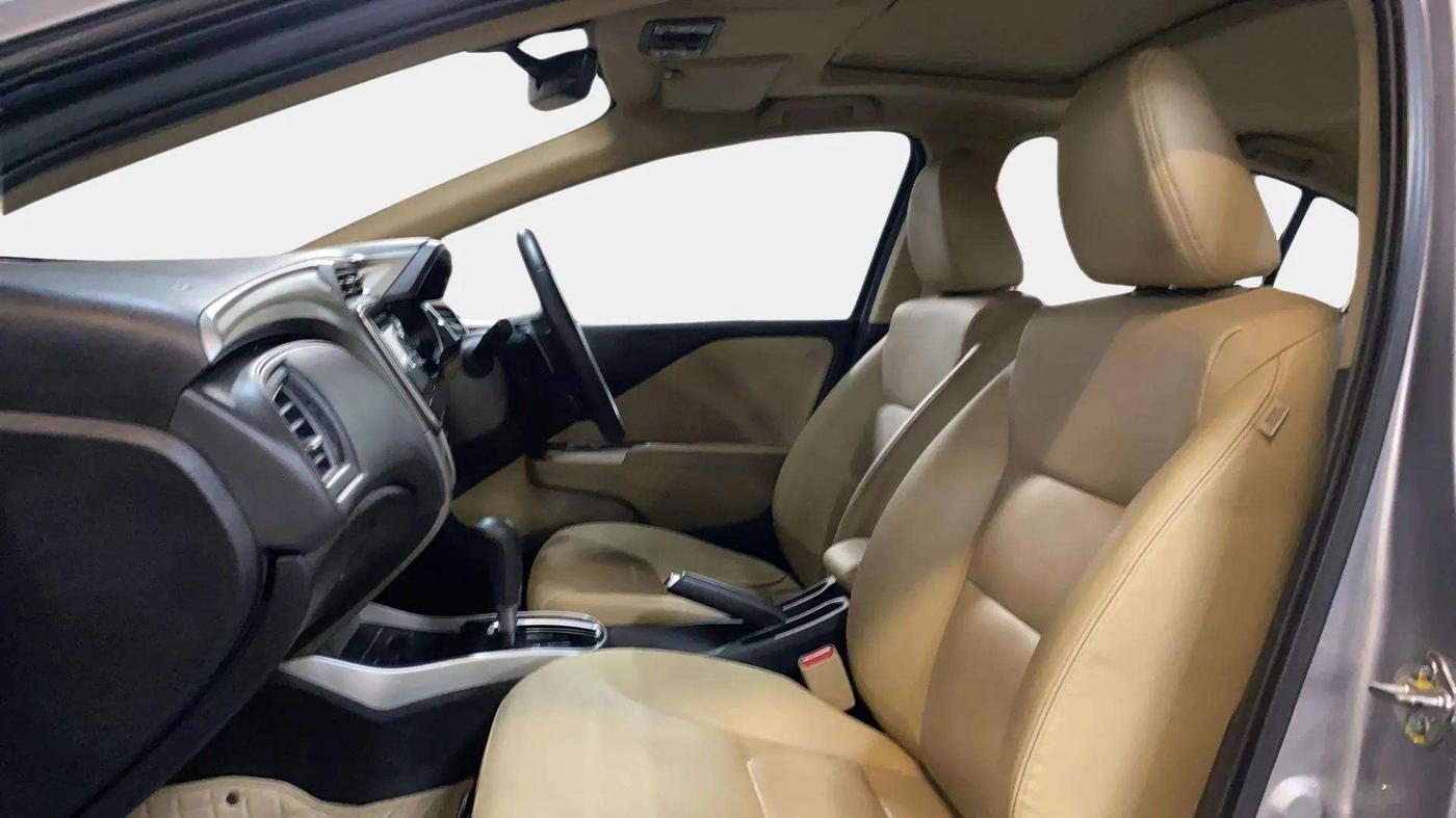2020 Honda City 1.5L I-VTEC ZX CVT, Petrol, Automatic, 78,221 km, Right Side Front Door Cabin
