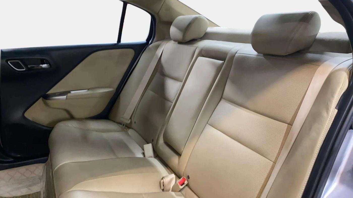 2020 Honda City 1.5L I-VTEC ZX CVT, Petrol, Automatic, 78,221 km, Right Side Rear Door Cabin