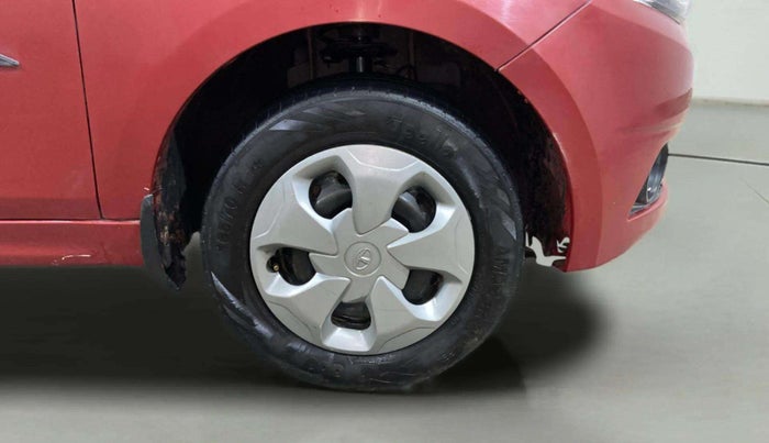 2019 Tata Tiago XT PETROL, Petrol, Manual, 41,986 km, Right Front Wheel