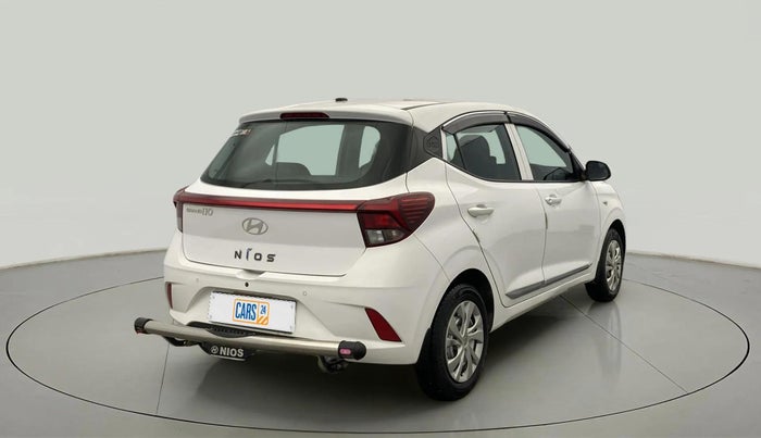 2024 Hyundai GRAND I10 NIOS ERA 1.2 KAPPA VTVT, Petrol, Manual, 7,892 km, Right Back Diagonal