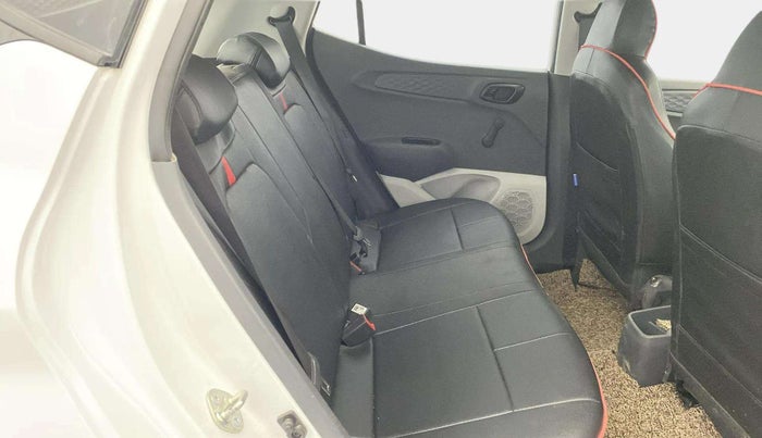 2024 Hyundai GRAND I10 NIOS ERA 1.2 KAPPA VTVT, Petrol, Manual, 7,892 km, Right Side Rear Door Cabin