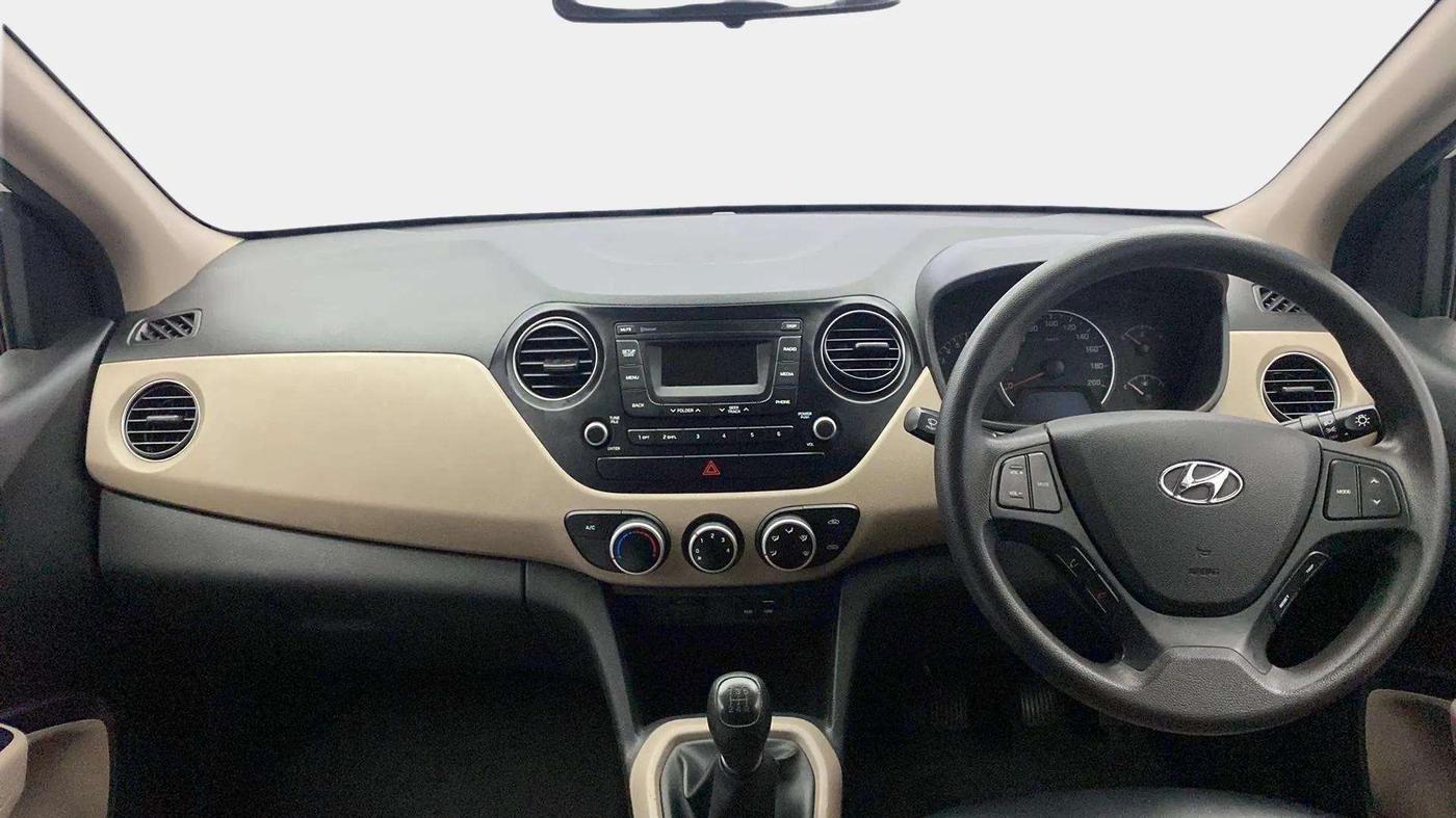 2018 Hyundai Grand i10 MAGNA 1.2 KAPPA VTVT, Petrol, Manual, 45,976 km, Dashboard