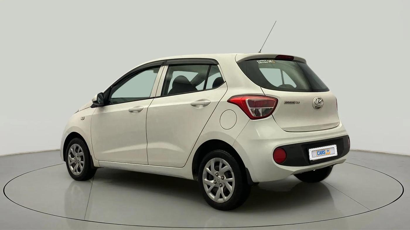 2018 Hyundai Grand i10 MAGNA 1.2 KAPPA VTVT, Petrol, Manual, 45,976 km, Left Back Diagonal
