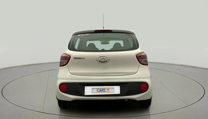 2018 Hyundai Grand i10 MAGNA 1.2 KAPPA VTVT, Petrol, Manual, 45,976 km, Back/Rear