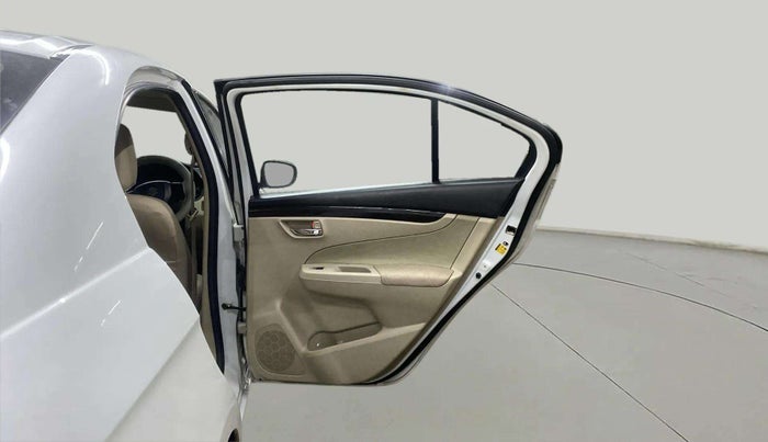 2016 Maruti Ciaz ZXI AT, Petrol, Automatic, 55,492 km, RHS Rear Door