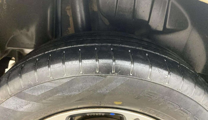 2021 Maruti Swift ZXI PLUS, Petrol, Manual, 46,141 km, Right Rear Tyre Tread