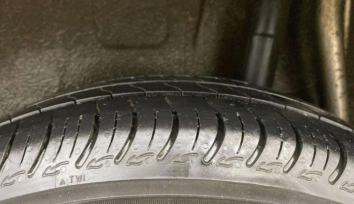 2022 Maruti S PRESSO VXI, Petrol, Manual, 18,914 km, Left Rear Tyre Tread