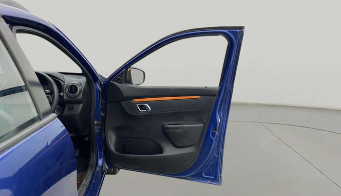 2021 Renault Kwid CLIMBER 1.0 AMT (O), Petrol, Automatic, 24,636 km, RHS Front Door