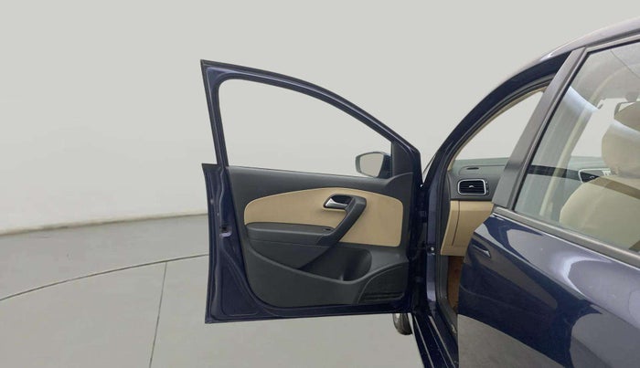 2015 Volkswagen Polo HIGHLINE1.2L, Petrol, Manual, 58,794 km, LHS Front Door
